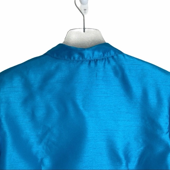 POSITIVE ATTITUDE 1Pc. Blue Floral Embellishments. - Picture 4 of 7